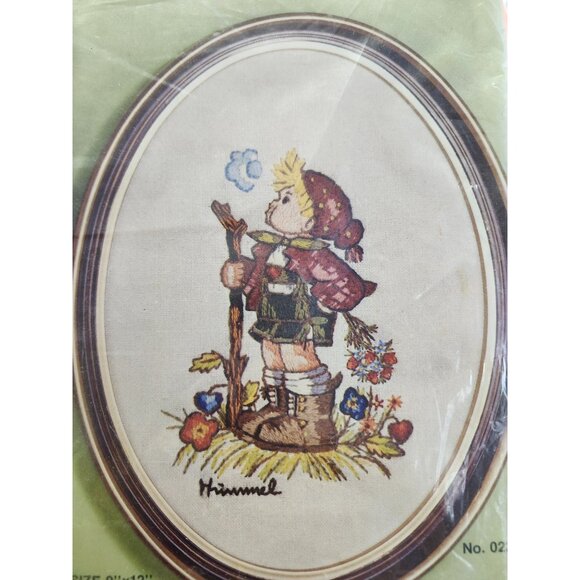 Hummel Cross Stitch Kit No. 0233 "Hummel Peasant Children" 9"x12" Frame Size Vin - Picture 1 of 6